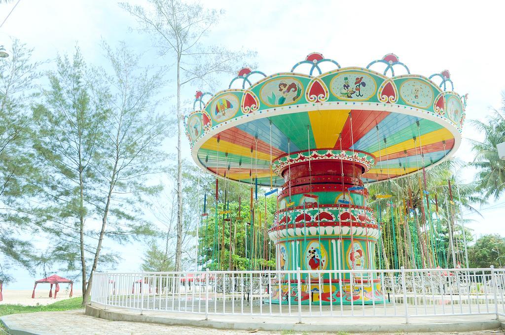 Mimiland Batu Payung Hotel Singkawang Exterior photo