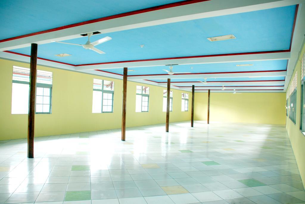 Mimiland Batu Payung Hotel Singkawang Exterior photo