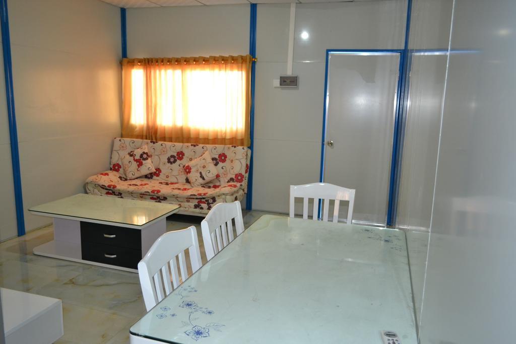 Mimiland Batu Payung Hotel Singkawang Room photo