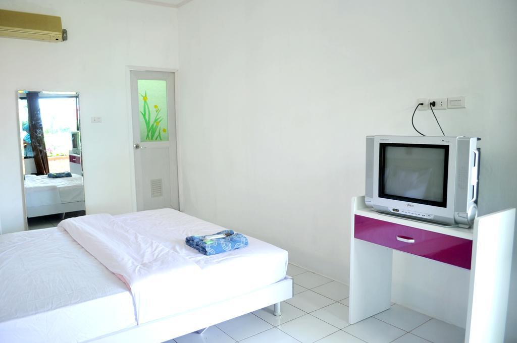 Mimiland Batu Payung Hotel Singkawang Exterior photo