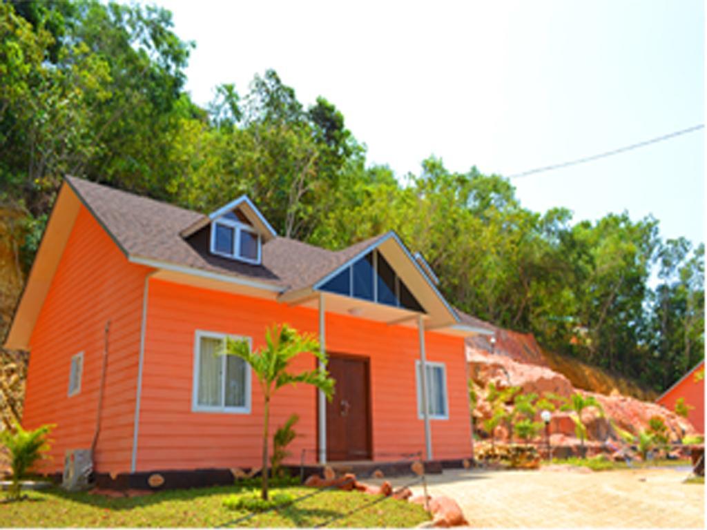 Mimiland Batu Payung Hotel Singkawang Exterior photo